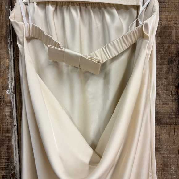 Helsa Lisette Column Maxi Dress Ivory Strapless Cream Gown Revolve NWT M - Picture 13 of 13